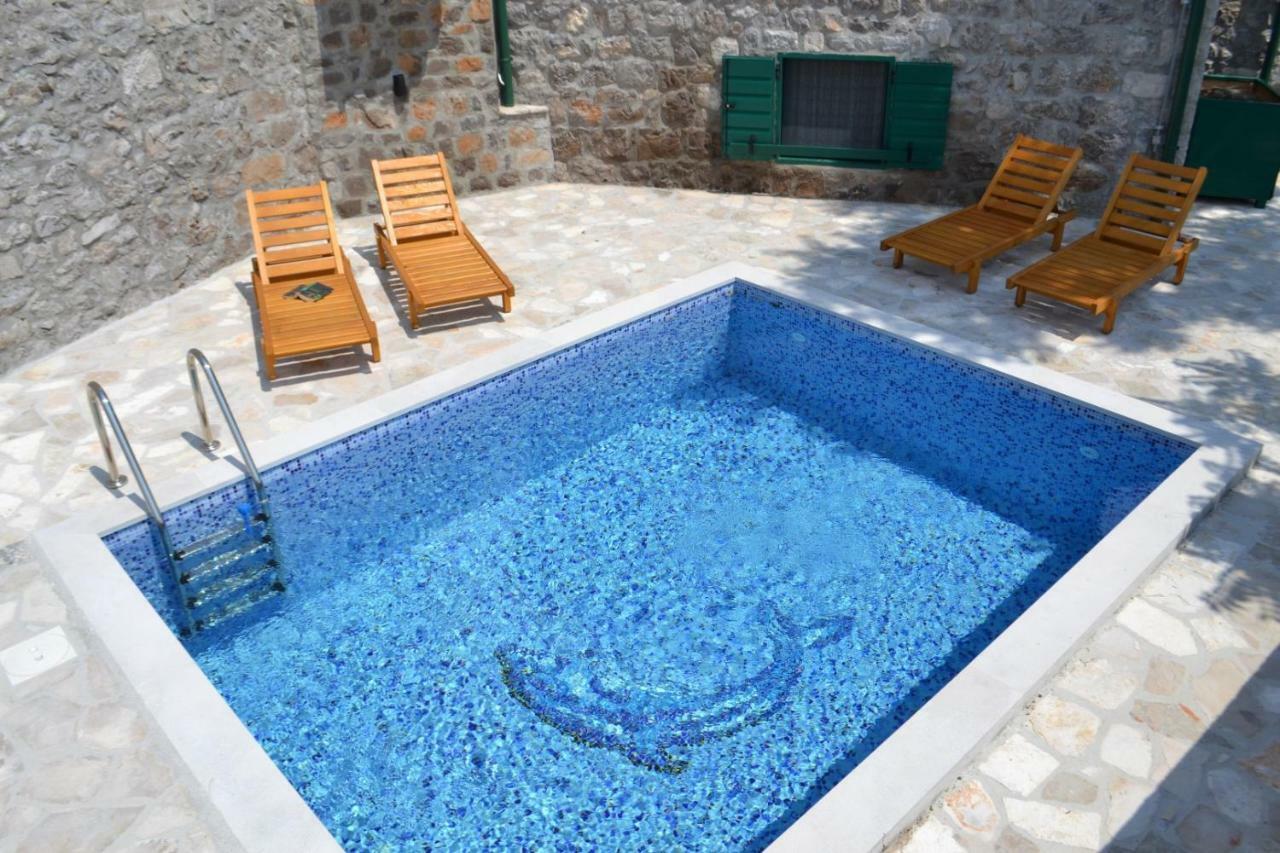 Chateau Du Soleil Villasティヴァト エクステリア 写真